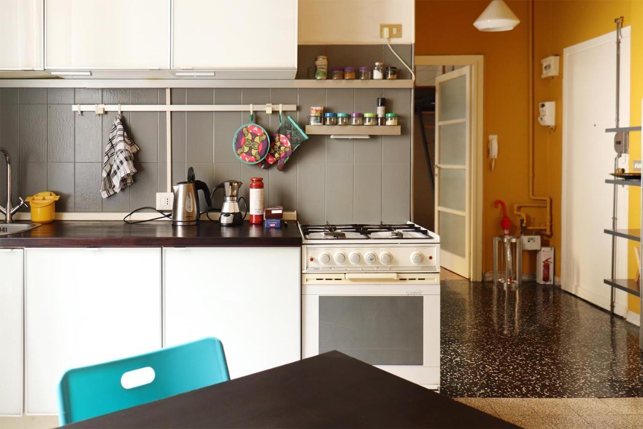 Isola Centro Bilocale Su 2 Livelli Free Wi-Fi Apartment Milan Luaran gambar